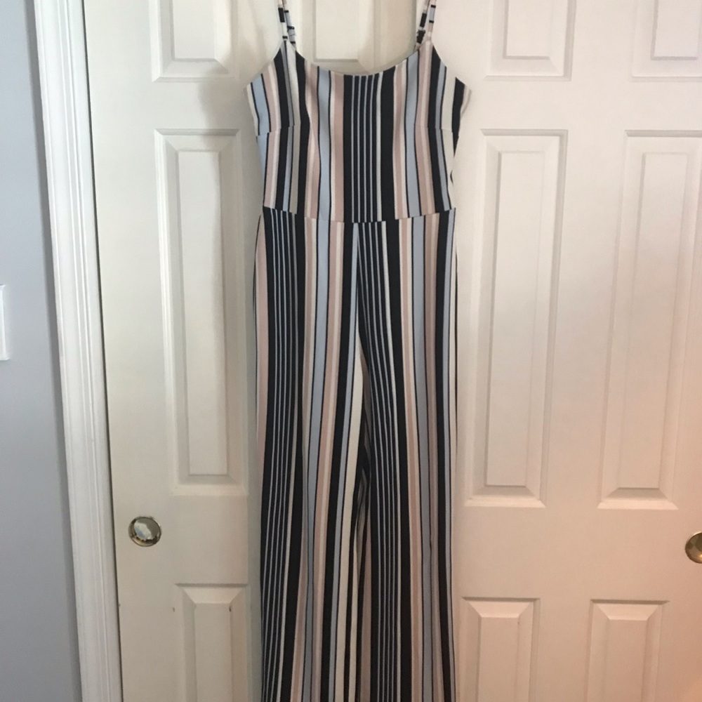 Jumpsuit - Picture 3 of 13